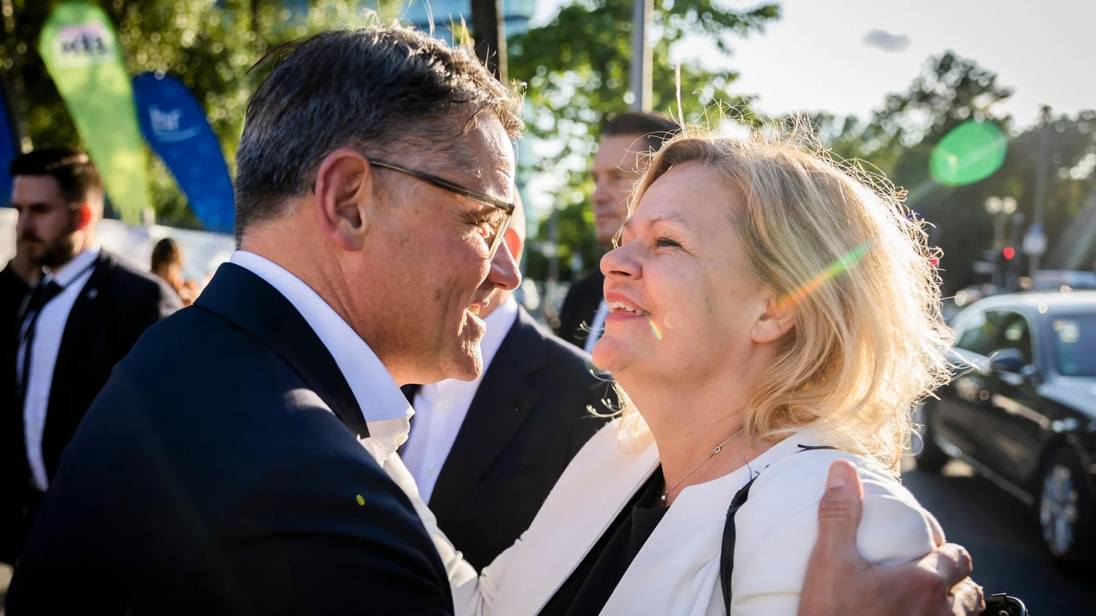 Nancy Faeser amerikanische Wurzeln: Ein Blick auf Herkunft, Einfluss und Karriere